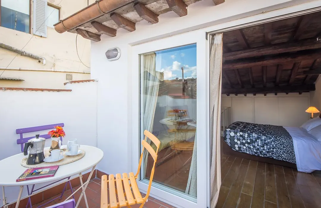 Uffizi Gallery Rooftop Apartment By Mamo Florence-1